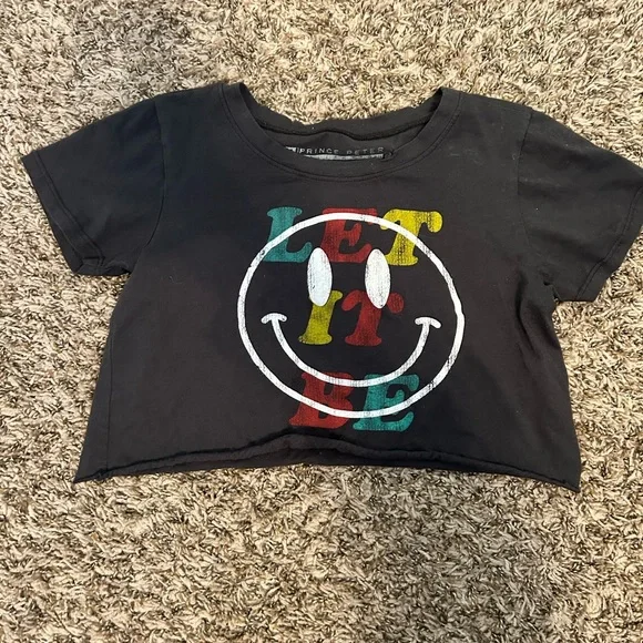 Prince Peter Collection Black Cropped Graphic Tshirt girls XL - Picture 1 of 5